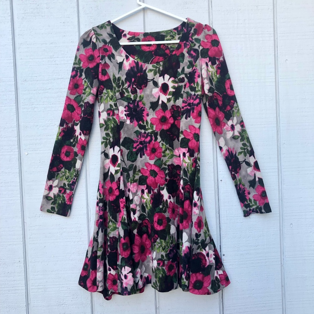 Cute long sleeve floral dress from Japan